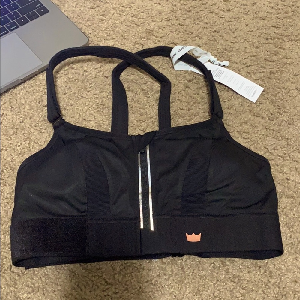 Shefit sports bra